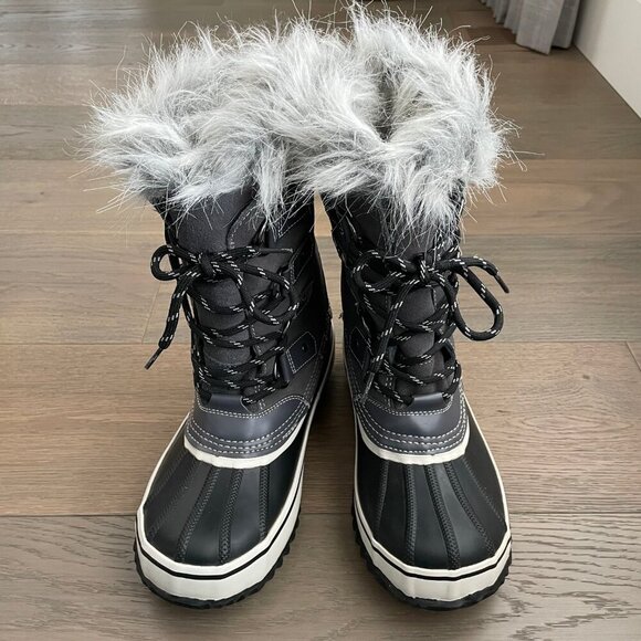 Outbound 3M Thinsolate Water Res Suede & Manmade Winter Boots Frost Grey Blk 9 - Picture 2 of 13
